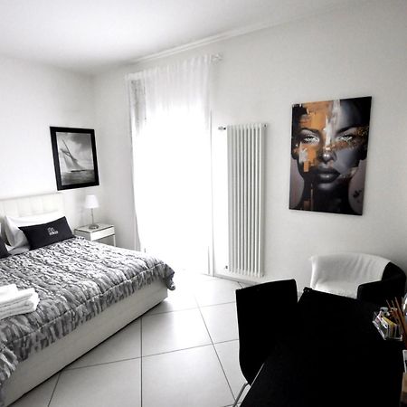 San Benedetto Del Querceto 간 에덴 비앤비 B&B 외부 사진